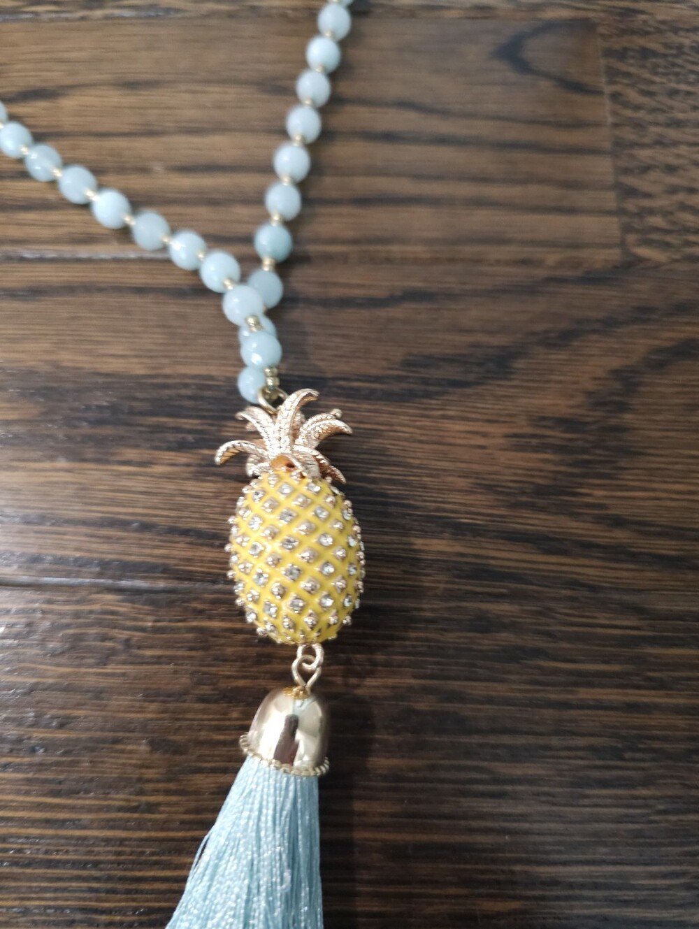 Tommy Bahama Neckalace - Picture 2 of 4